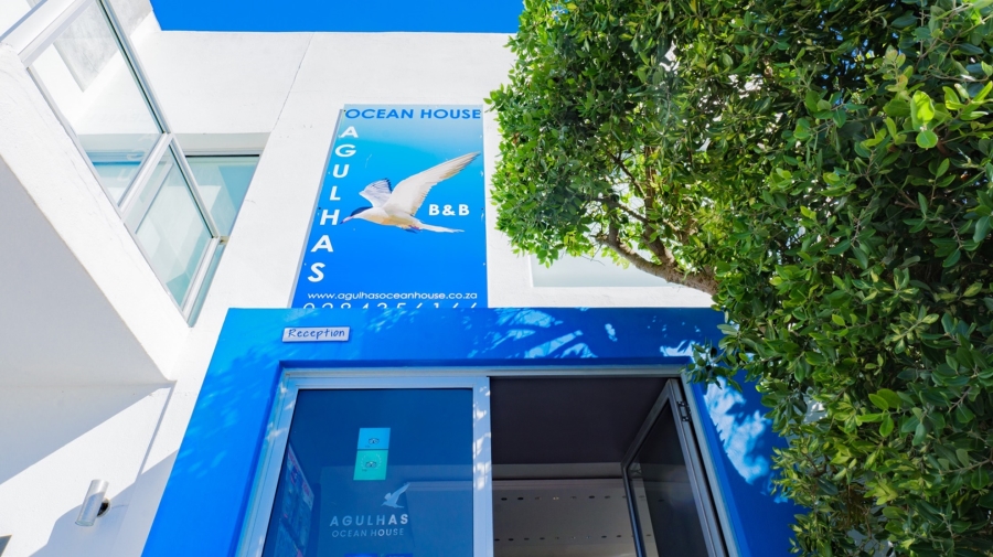 6 Bedroom Property for Sale in Agulhas Western Cape
